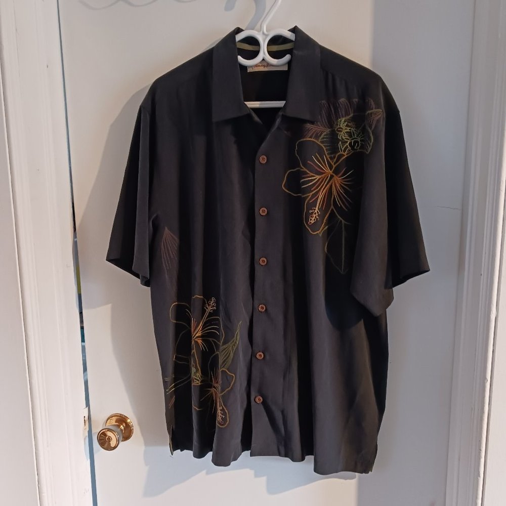 Tommy Bahama Men's Shirt Large